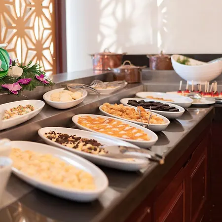 Hotel Tilya 4*