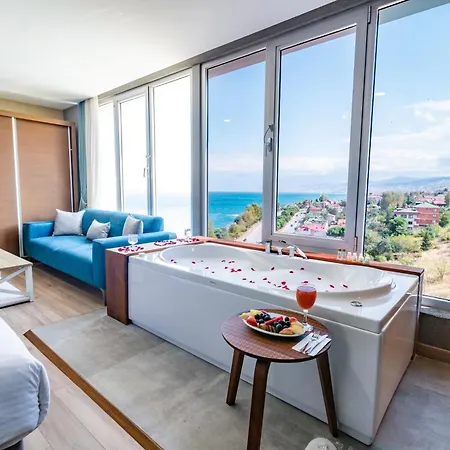 Hotel Tilya